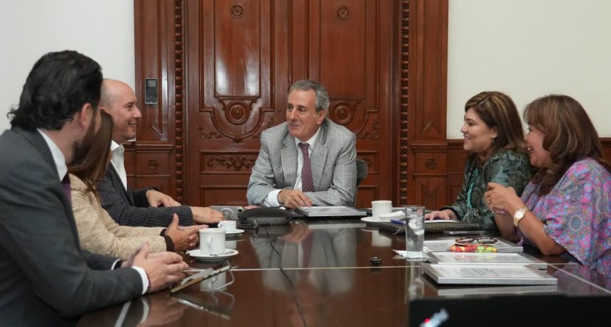 Recibe Pepe Chedraui reconocimiento nacional por incorporar perspectiva de género a programas presupuestarios