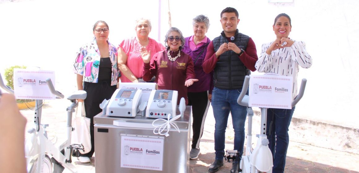 Fortalece DIF Municipal de San Pedro Cholula el Centro de Rehabilitación Integral con nuevo equipamiento