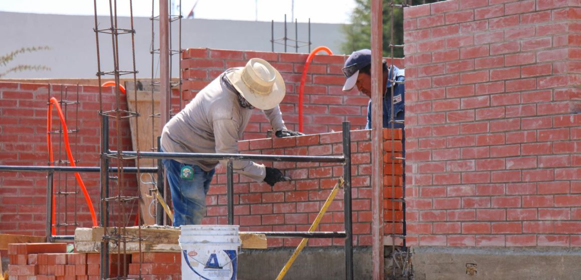 Supervisan avance de obra del Centro Microrregional de Bienestar Animal en Huejotzingo