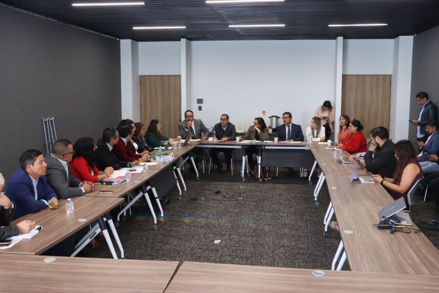 WhatsApp Image 2026-03-19 at 5.12.48 PM Fortalecen diálogo en el Congreso del Estado para la reestructura tarifaria del agua en Tehuacán