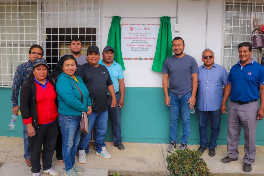 Roberto Solís impulsa la mejora de la telesecundaria “José Vasconcelos” en Huejotzingo