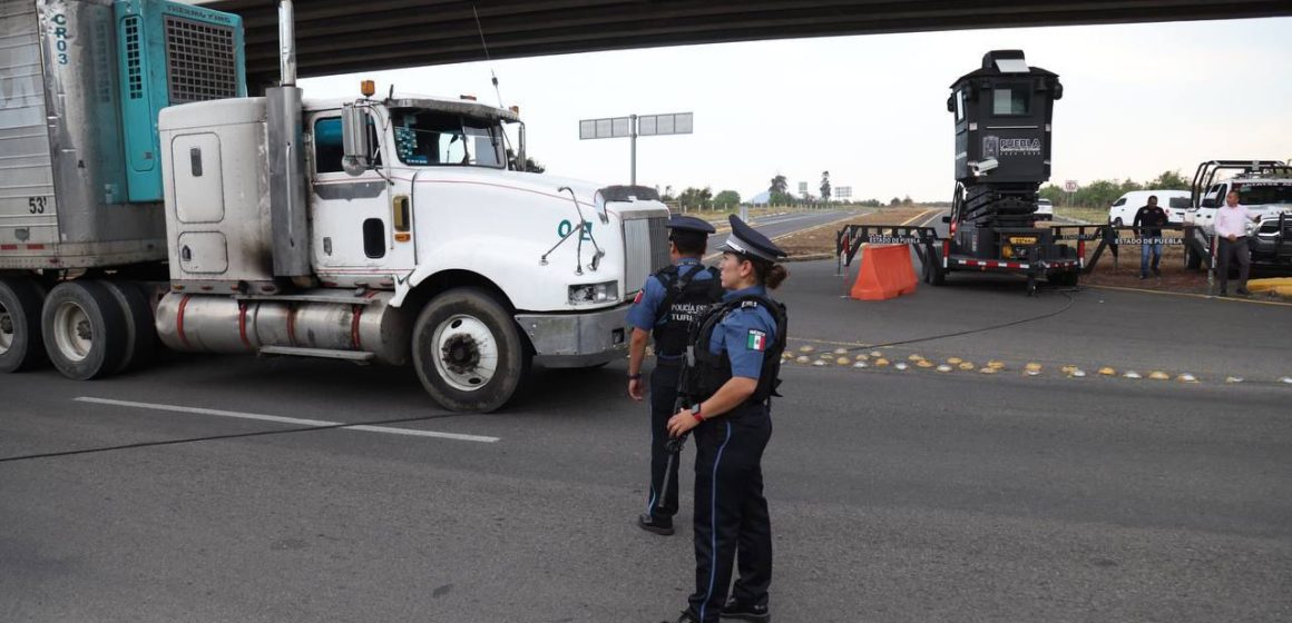 Puebla refuerza vigilancia en carreteras durante Semana Santa 2026