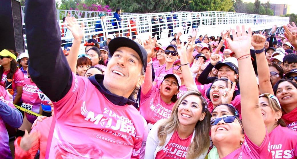 Más de 3 mil corredoras participan en la Carrera “Mujeres Imparables 2026” en Puebla
