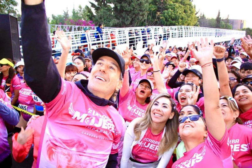 Más de 3 mil corredoras participan en la Carrera “Mujeres Imparables 2026” en Puebla