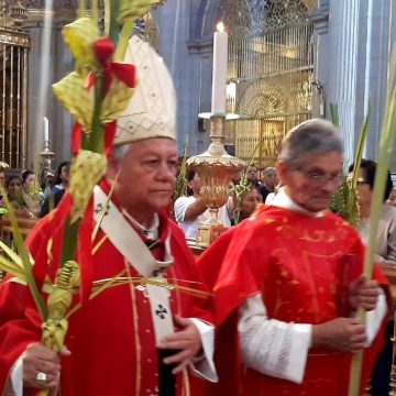 Domingo de Ramos en Puebla: arzobispo llama a la paz ante la violencia
