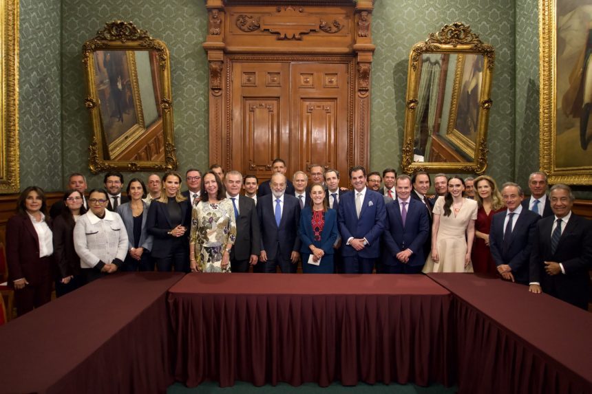 Sheinbaum se reúne con empresarios del Consejo Nacional de Inversiones para dar seguimiento al Plan México