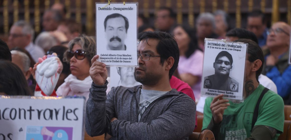 Obispo auxiliar de Puebla expresa solidaridad con madres buscadoras durante misa del 8M en la Catedral