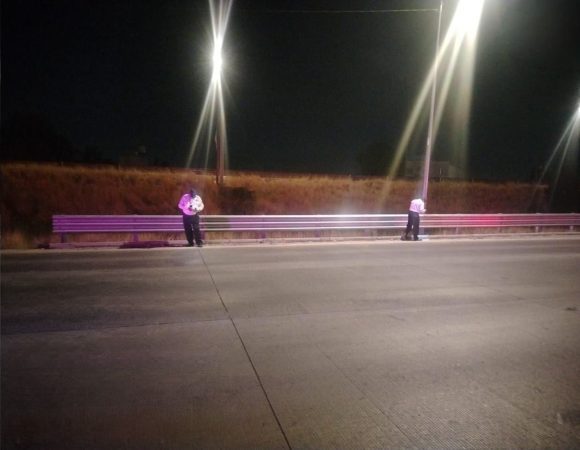 periferic SSP auxilia a automovilistas afectados por residuos metálicos en el Periférico