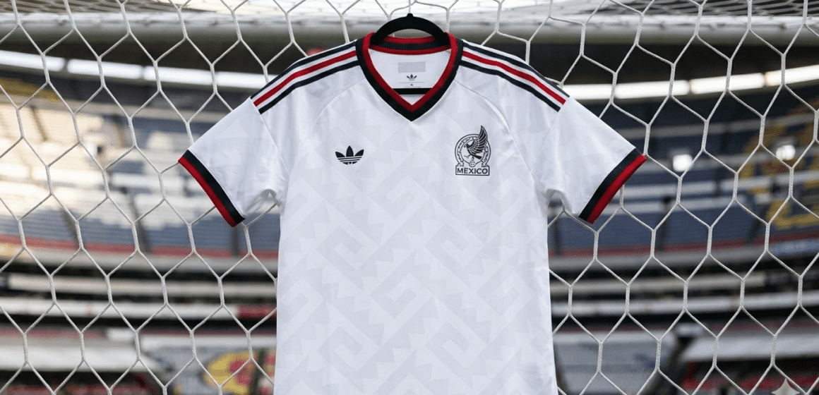 El Tri regresa a sus raíces: El uniforme de visita que enamora a la afición por su estilo clásico