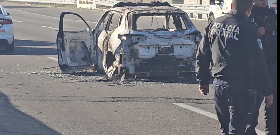 SSP denunciará quema de patrulla durante protesta por desaparición de mujer en Texmelucan