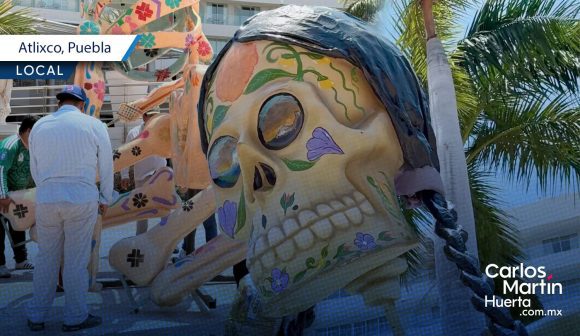 Catrina de Atlixco cautiva el Tianguis Turístico de Acapulco 2026
