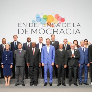 Sheinbaum propone destinar 10% del gasto mundial de armamento a reforestación