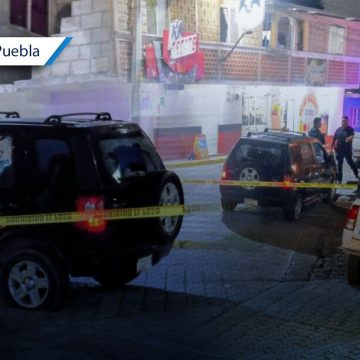 Mujer guatemalteca recibe 8 balazos durante robo de camioneta en Huauchinango