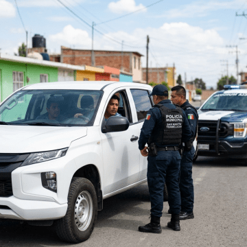 ¡CUIDADO CON LAS REDES! Iban por una camioneta y casi pierden todo en Moyotzingo