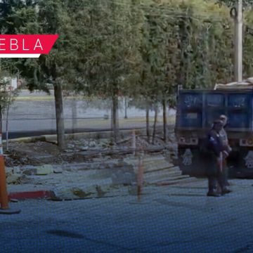 Daños por tormenta en Puebla: Colapsa barda de la Universidad Anáhuac; ya se trabaja en su reparación