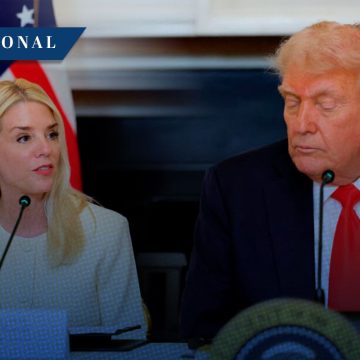 Trump destituye a Pam Bondi como Fiscal General