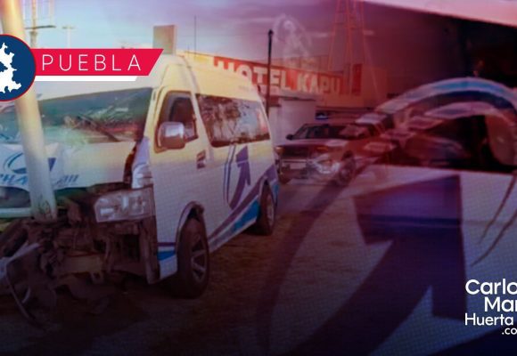 Unidad de la Ruta Flecha Azul se estrella contra luminaria en bulevar Carmen Serdán