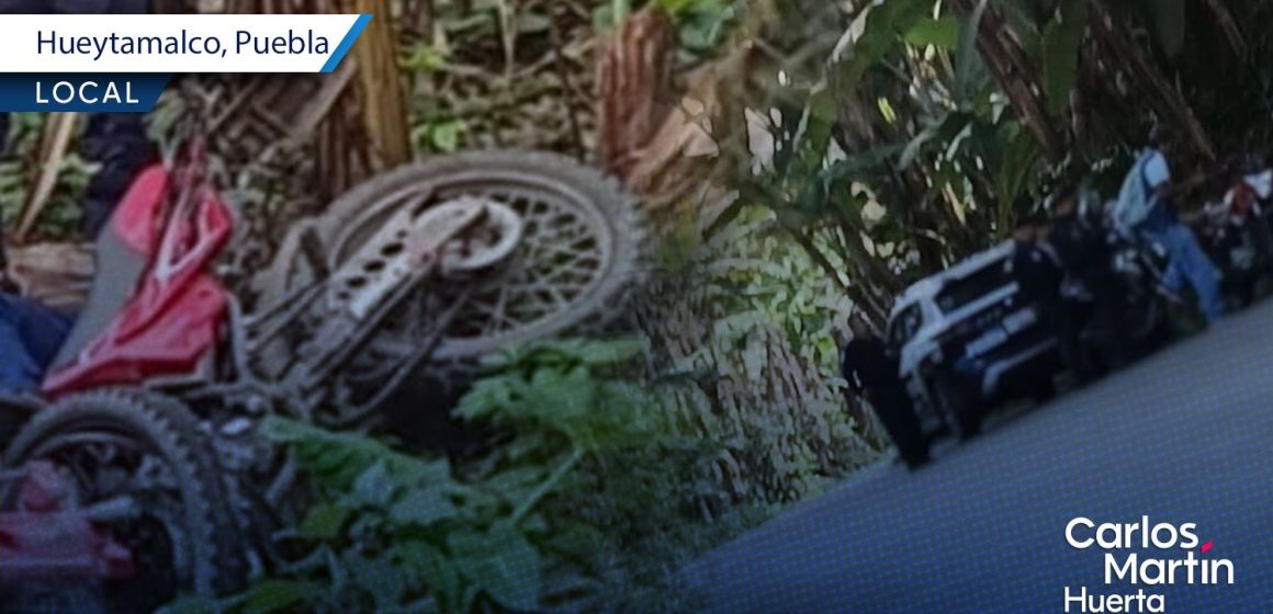 Tragedia en Hueytamalco: Motociclista muere tras chocar contra poste de CFE en Amatetel