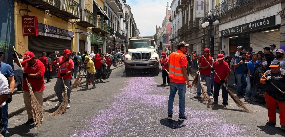 Puebla refuerza limpieza en el Centro Histórico durante Semana Santa