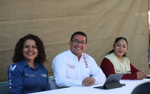 Pável Gaspar recorre la Mixteca poblana para impulsar obras comunitarias