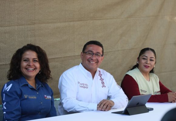 Pável Gaspar recorre la Mixteca poblana para impulsar obras comunitarias