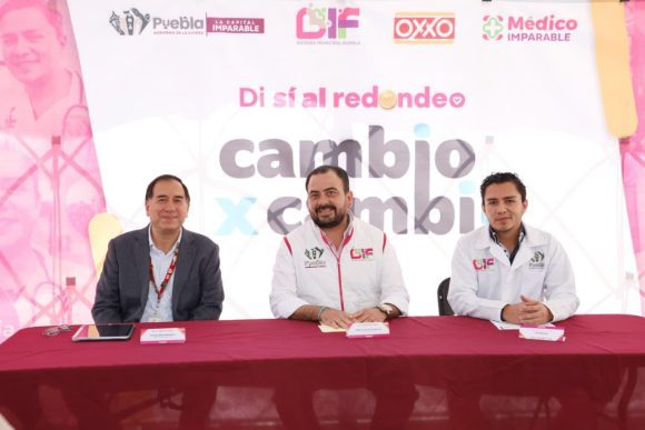 Impulsan DIF Puebla Capital y OXXO campaña de redondeo para atención médica