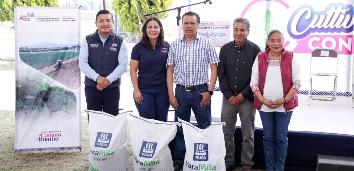 Inicia distribución de fertilizantes a familias agricultoras en San Andrés Cholula