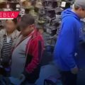 Grupo de farderos roba más de 7 mil pesos en gorras en Vía San Ángel