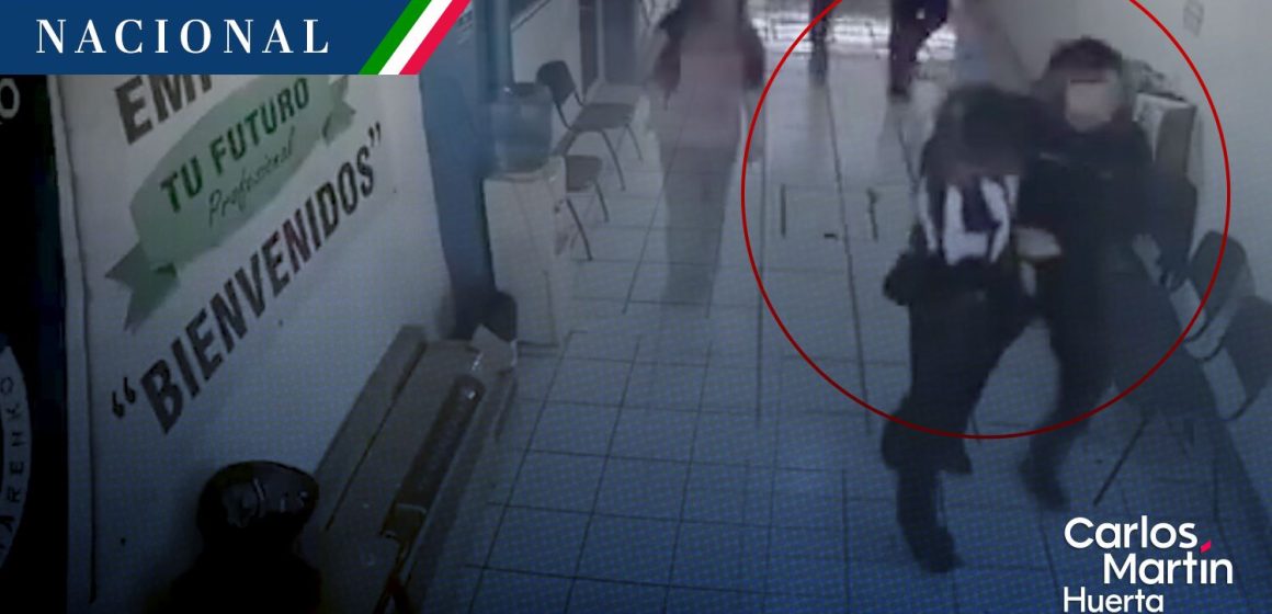 WhatsApp Image 2026-04-09 at 2.10.26 PM Estudiantes de la preparatoria Antón Makárenko fueron los que desarmaron al atacante en Michoacán