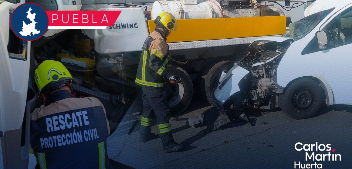 WhatsApp Image 2026-04-10 at 10.59.31 AM Conductor se queda dormido y se estrella contra camión en Periférico Ecológico