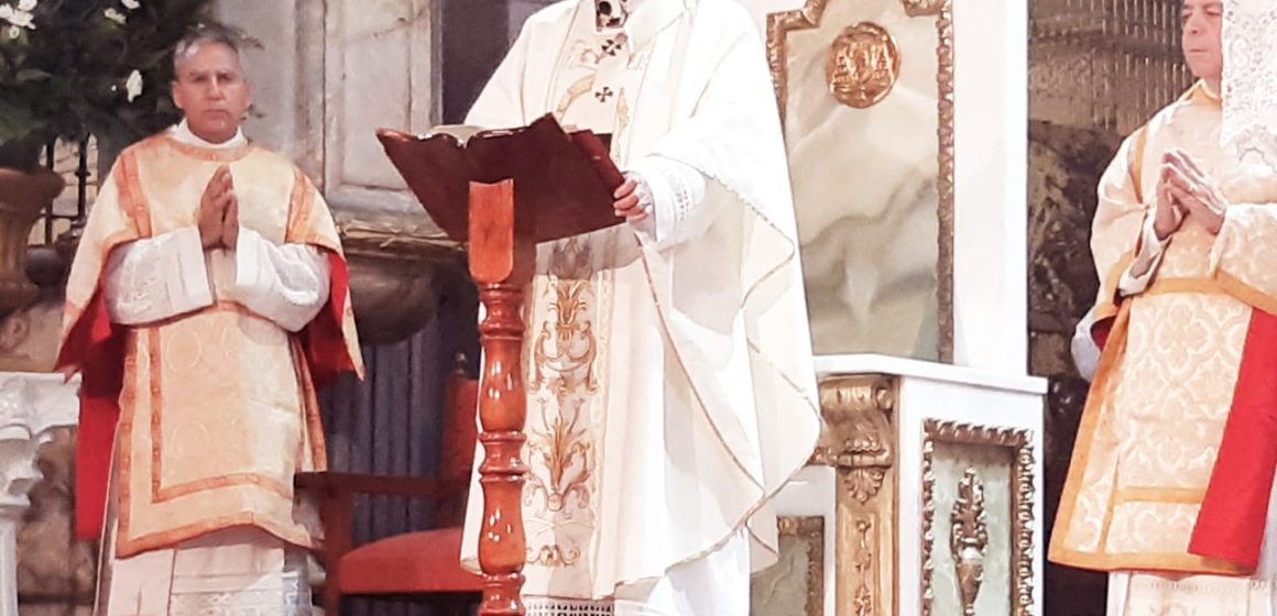 Arzobispo de Puebla llama a fortalecer la fe y promover la paz