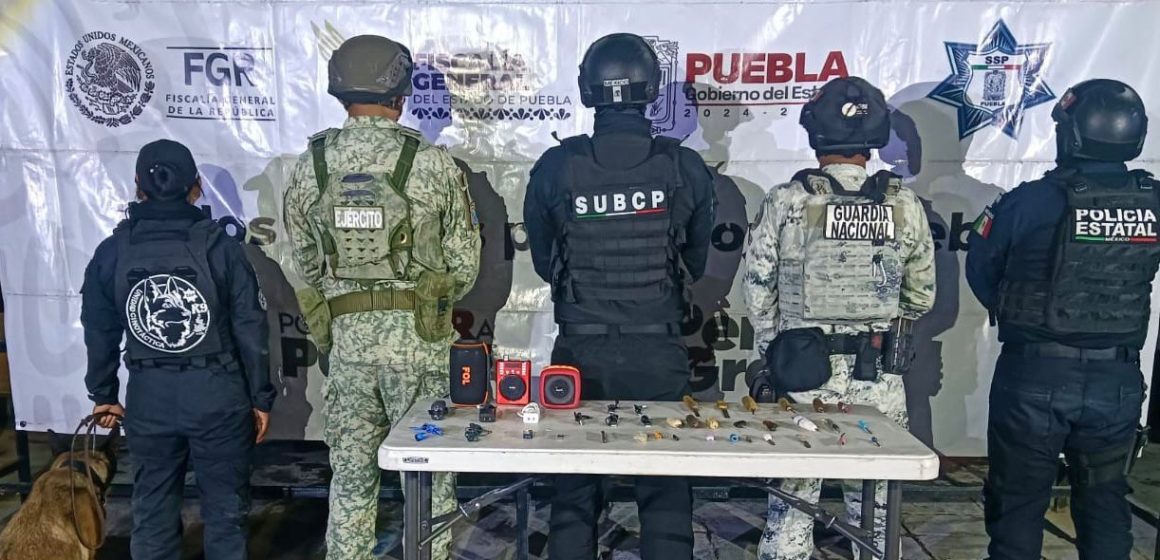 Operativo en penal de Tehuacán asegura objetos prohibidos