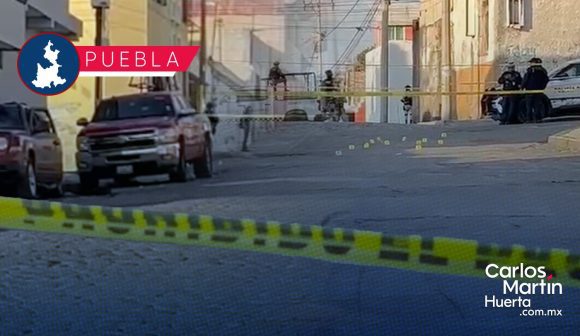 Sujetos armados balean domicilio y prenden fuego a dos camionetas en Lomas 5 de Mayo