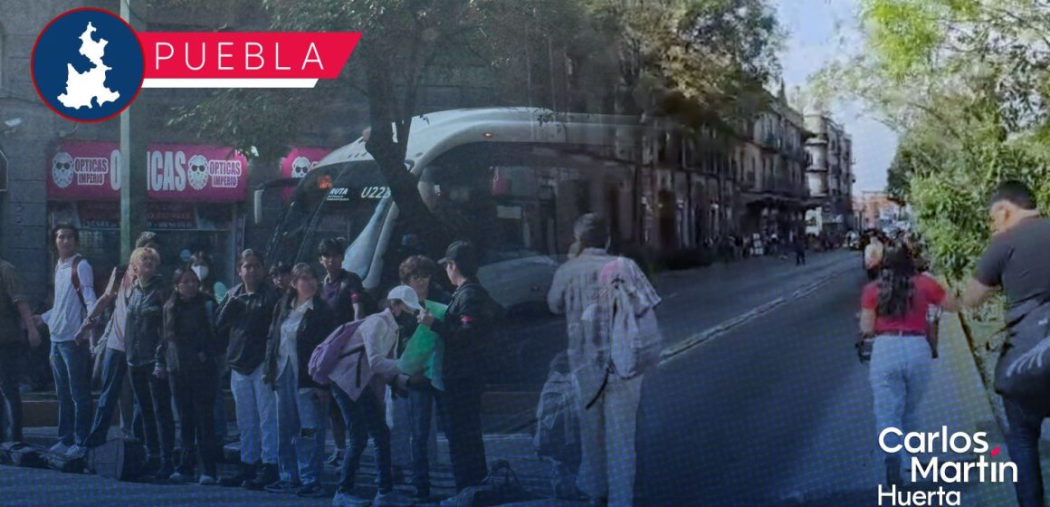 Estudiantes del Conservatorio de Puebla bloquean la 11 Sur; estas son sus demandas