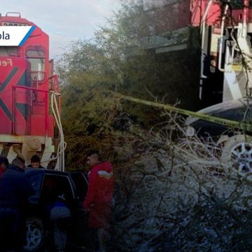 Intentan ganarle al tren y son arrastrados 80 metros en Tehuacán; una mujer pierde la vida