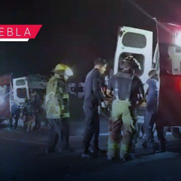 Motociclista sin casco muere tras ser impactado por camioneta en la autopista Siglo XXI