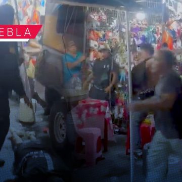 Pelea campal a las afueras de la Arena Puebla deja a un herido de gravedad