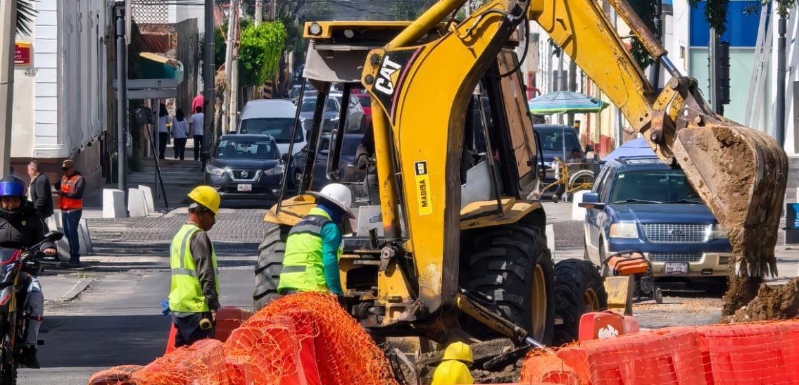 Agua de Puebla construye nueva línea de conducción de agua sulfurosa