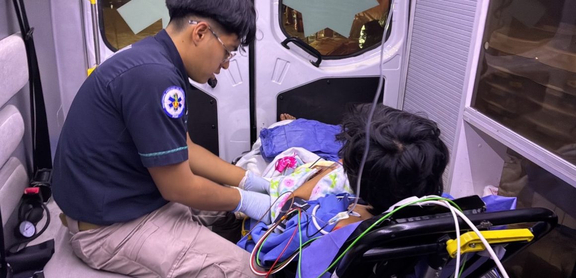 bebé ¡Bienvenido al mundo! Paramédicos asisten nacimiento de emergencia en Xochimehuacan