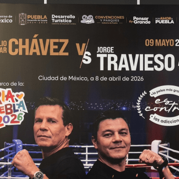 Ganchos de gloria: Chávez y “El Travieso” se ponen los guantes por la juventud de Puebla