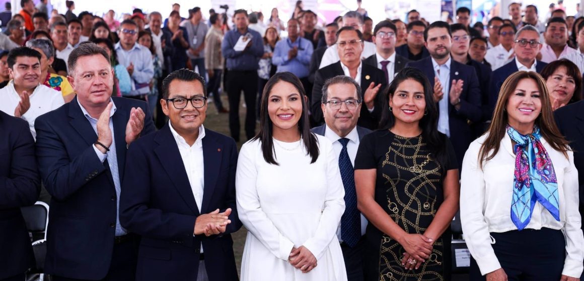 Lupita Cuautle presenta segundo informe trimestral con avances en seguridad, bienestar y desarrollo en San Andrés Cholula