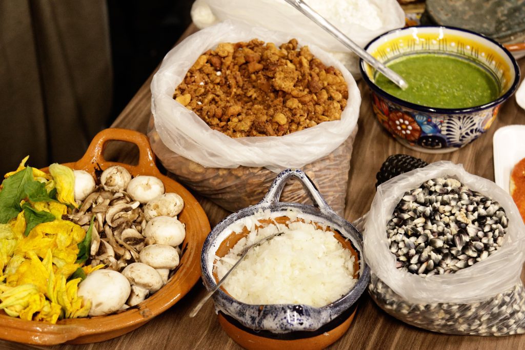 Una fiesta de sabor y tradición: Llegó la Feria de la Gordita a La Resurrección 1 congreso feria de la gordita 703408