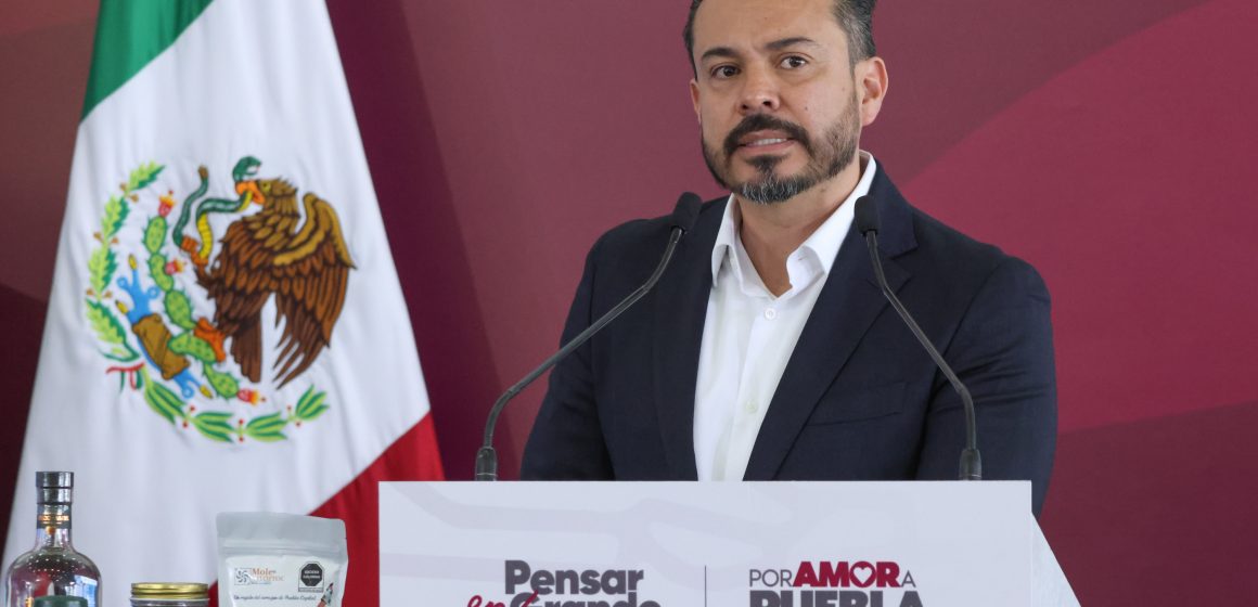 García Parra descarta candidatura en 2027 y prioriza trabajo en el Gobierno de Puebla