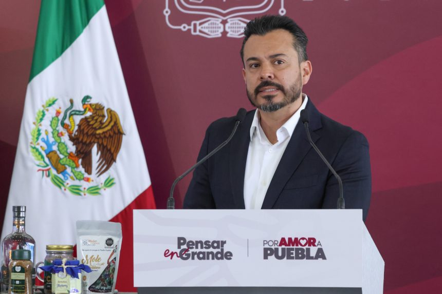 García Parra descarta candidatura en 2027 y prioriza trabajo en el Gobierno de Puebla