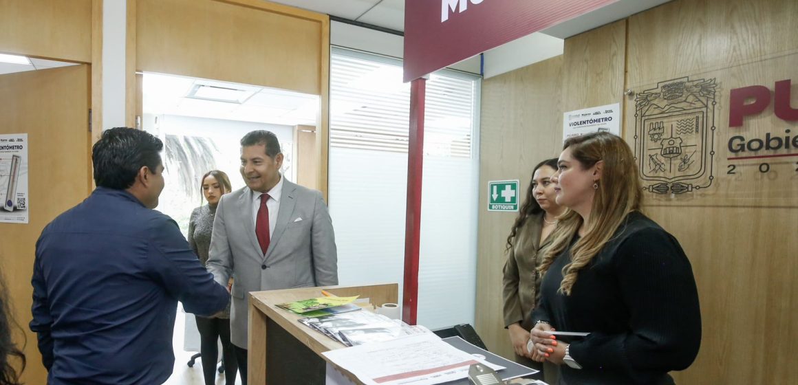 Nuevo módulo del Registro Civil en CDMX acerca servicios a poblanos