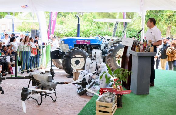 Soberanía alimentaria y obra comunitaria transforman el campo en la Sierra Negra
