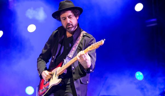 Alejandro Marcovich, exguitarrista de Caifanes, está en coma tras sufrir un derrame cerebral
