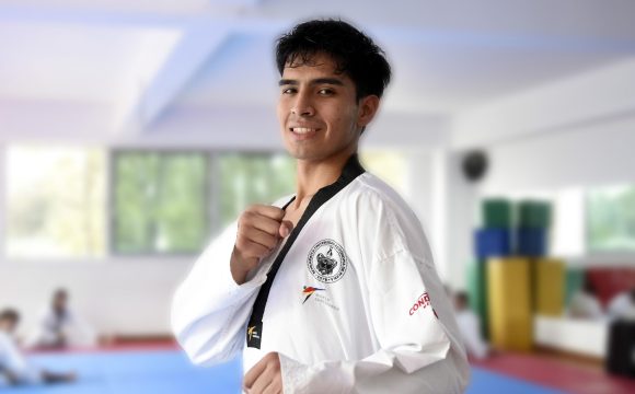 Eduardo Solano de la BUAP clasifica a la Olimpiada Nacional de Taekwondo