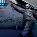 Banksy impacta a Londres con una estatua