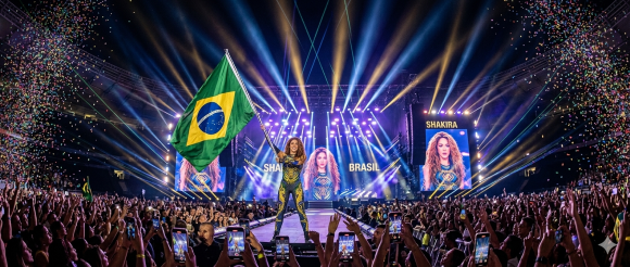 Shakira paraliza Brasil: 2 millones de personas consagran a “La Loba” en Copacabana, Brasil